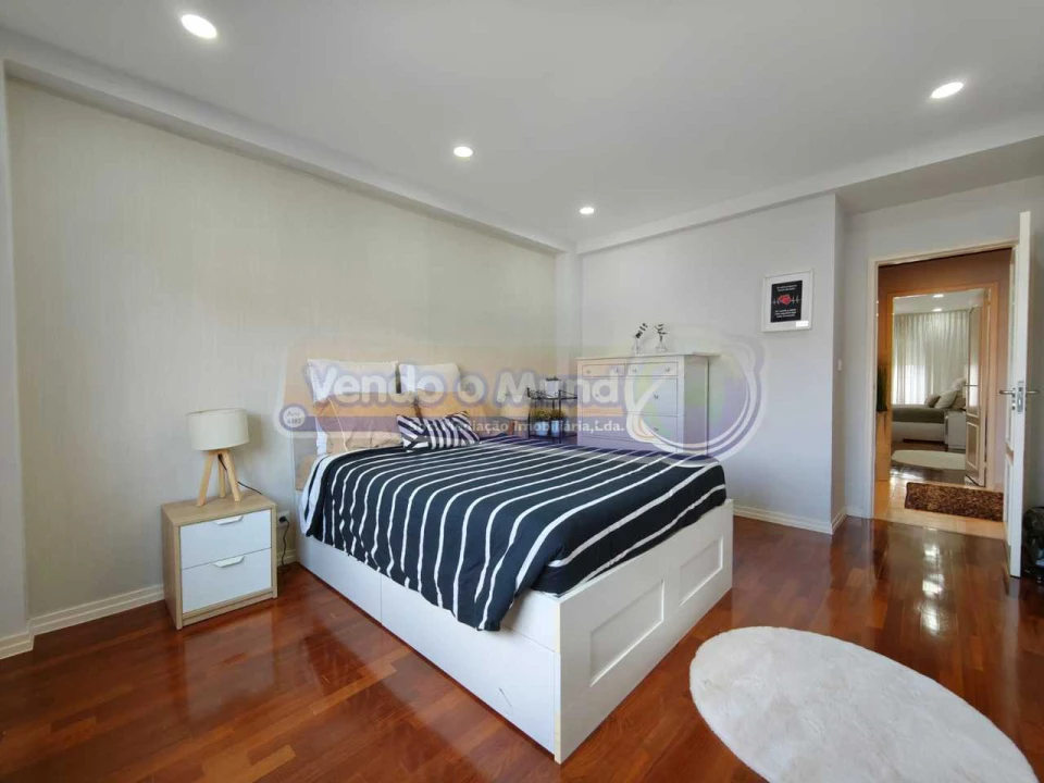 Apartamento T3 para Venda em Samora Correia Foto 9