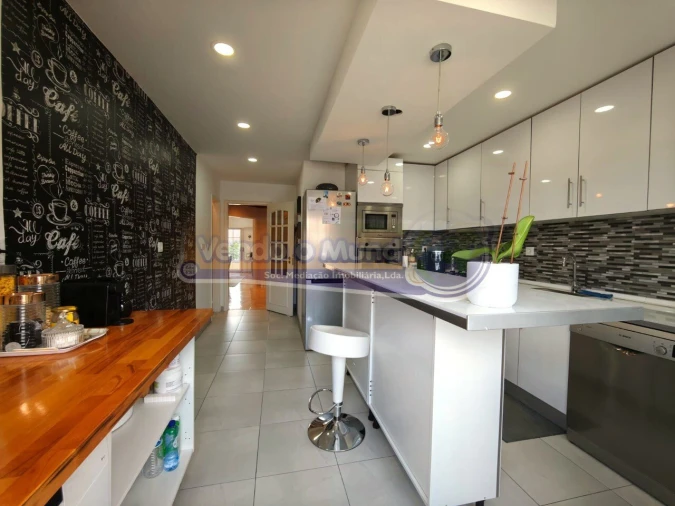 Apartamento T3 para Venda em Samora Correia Foto 4