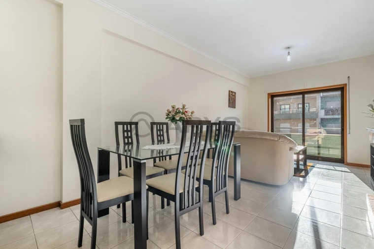 Apartamento T2 para Venda em Nogueiró e Tenões Foto 2