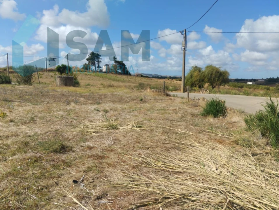 Terreno para Venda em Carvoeira e Carmões Foto 2