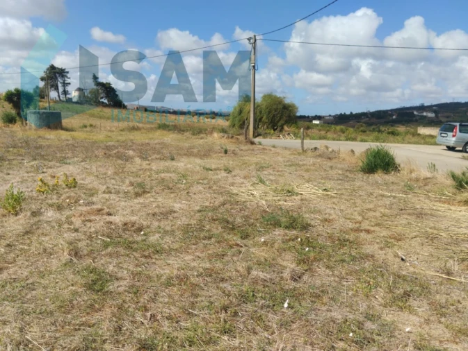 Terreno para Venda em Carvoeira e Carmões Foto 4