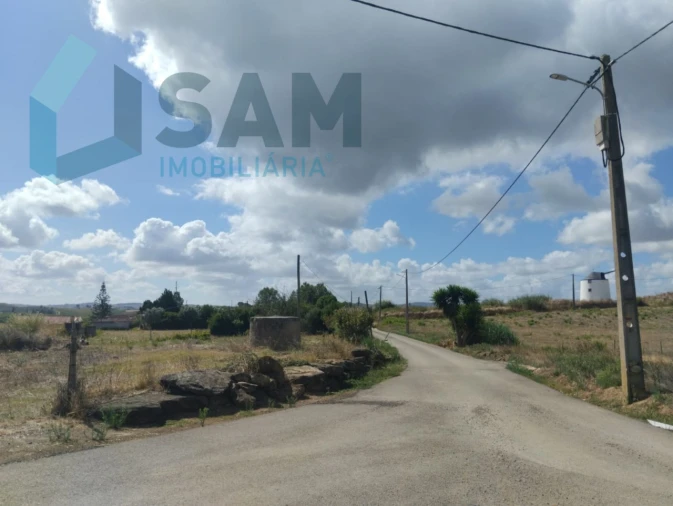 Terreno para Venda em Carvoeira e Carmões Foto 9