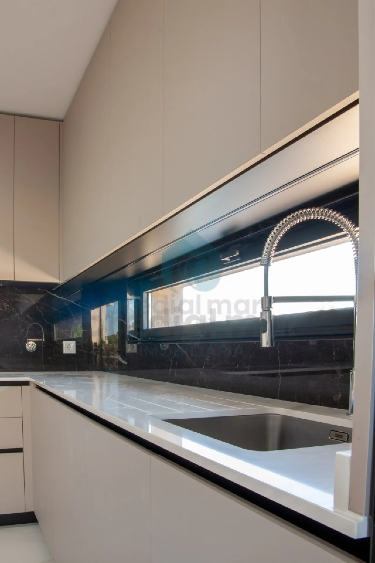 Moradia T3 para Venda em Madalena Foto 27