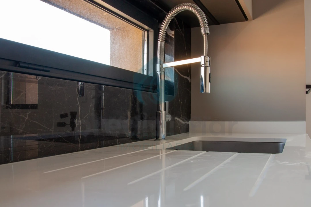 Moradia T3 para Venda em Madalena Foto 28