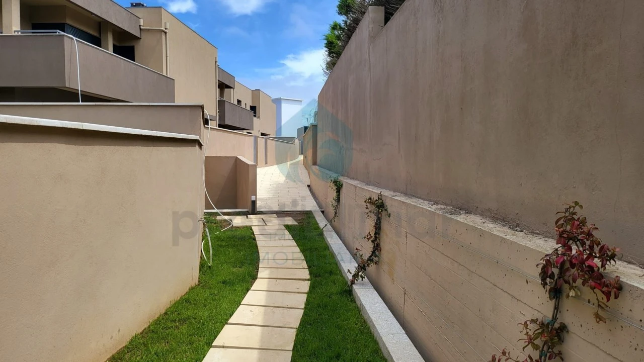 Moradia T3 para Venda em Madalena Foto 16