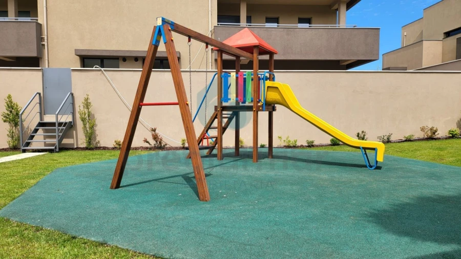 Moradia T3 para Venda em Madalena Foto 12