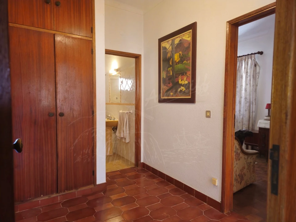 Quinta T6 para Venda em Santa Catarina da Fonte do Bispo Foto 11