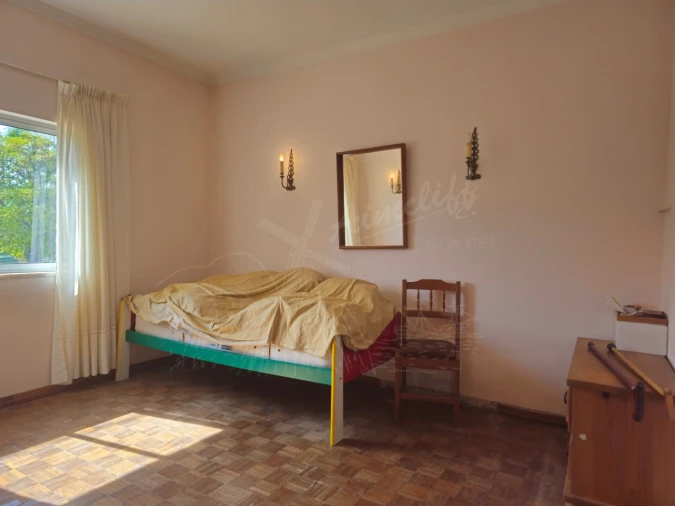 Quinta T6 para Venda em Santa Catarina da Fonte do Bispo Foto 12