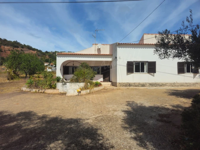 Quinta T6 para Venda em Santa Catarina da Fonte do Bispo Foto 28