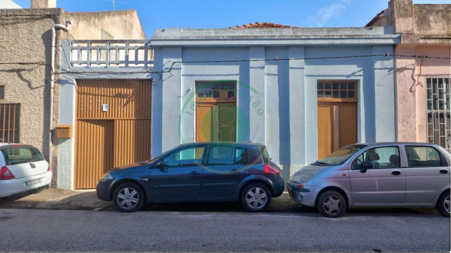 Moradia T4 para Venda em Buarcos