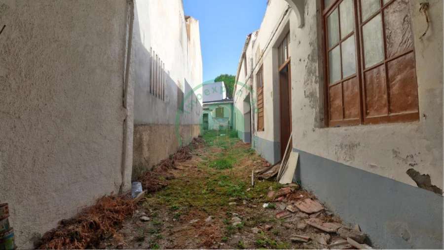 Moradia T4 para Venda em Buarcos Foto 8