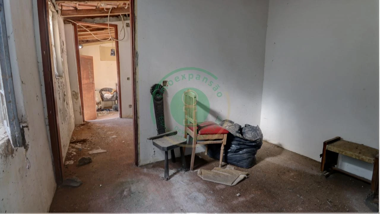 Moradia T4 para Venda em Buarcos Foto 33