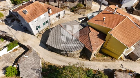 Moradia para Venda em Constantim e Vale de Nogueiras