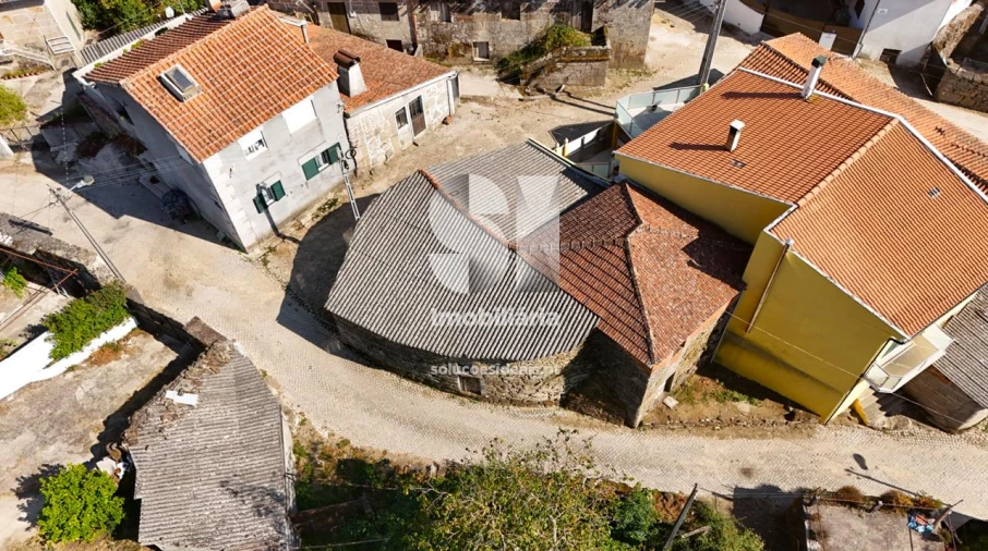 Moradia para Venda em Constantim e Vale de Nogueiras Foto 19