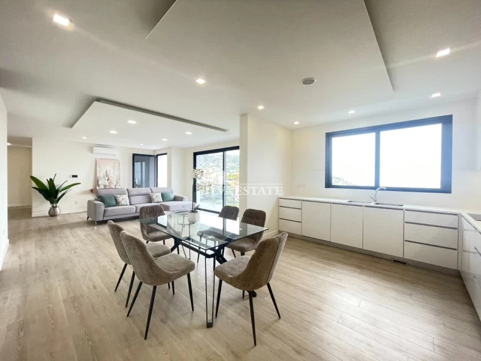 Moradia T3 para Venda em Ribeira Brava Foto 4