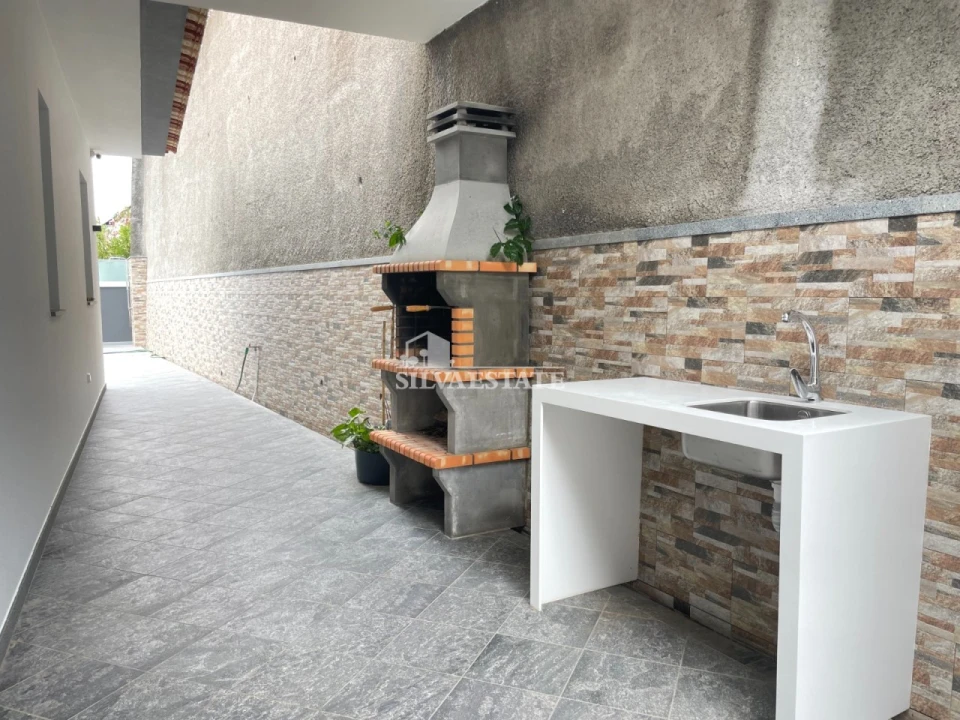 Moradia T3 para Venda em Ribeira Brava Foto 22