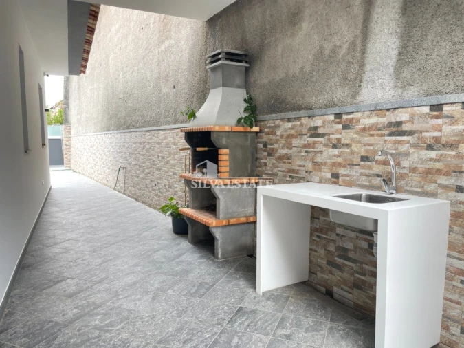 Moradia T3 para Venda em Ribeira Brava Foto 22