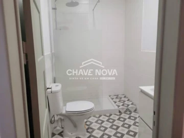 Apartamento T3 para Arrendamento em Santo António