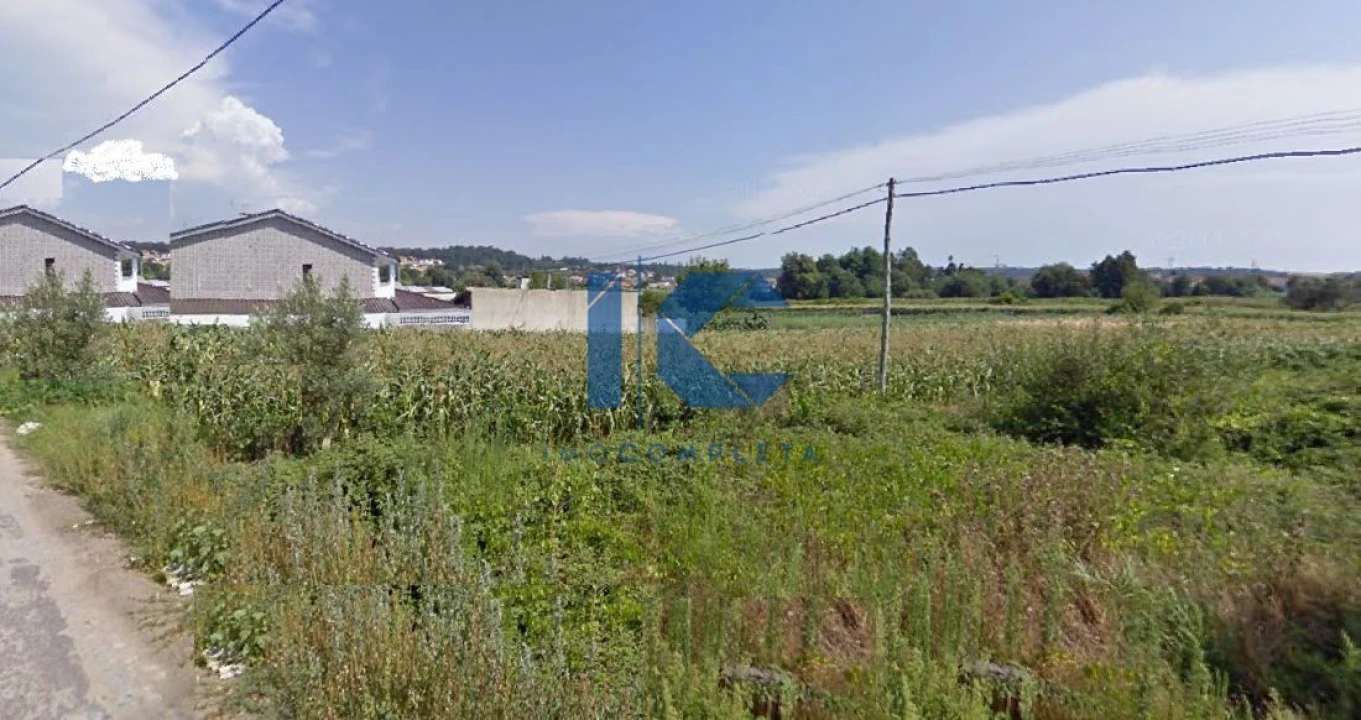 Terreno para Venda em Valongo do Vouga Foto 2