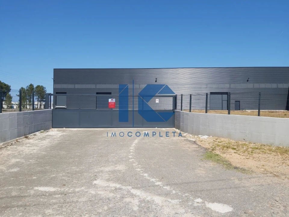 Loja para Arrendamento em Águeda e Borralha Foto 1