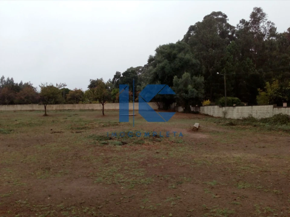 Terreno para Venda em Recardães e Espinhel Foto 1