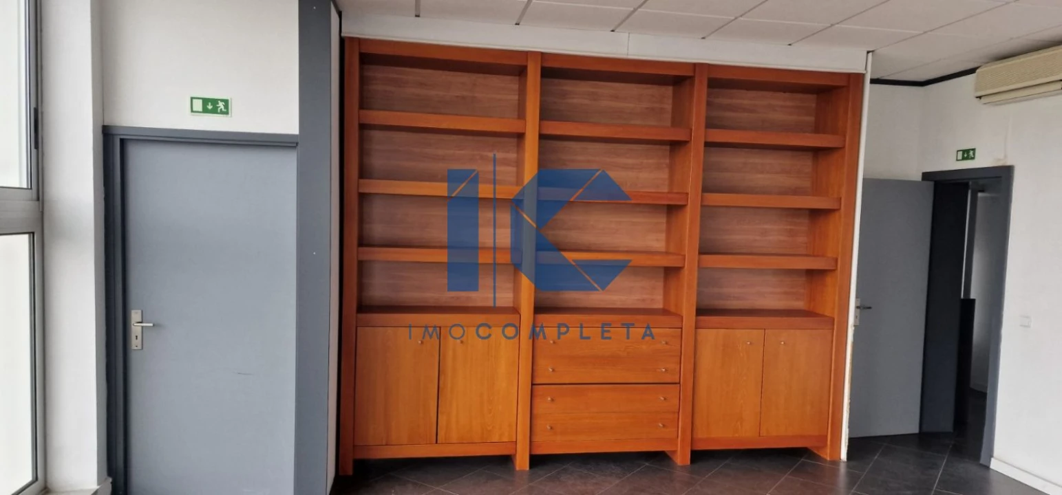 Loja para Arrendamento em Águeda e Borralha Foto 4