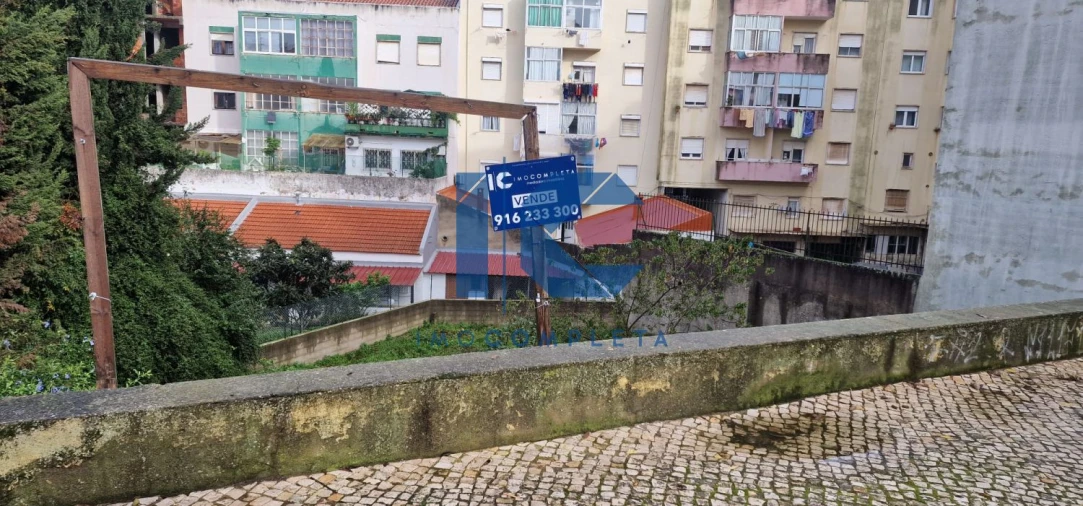 Terreno para Venda em Encosta do Sol Foto 3