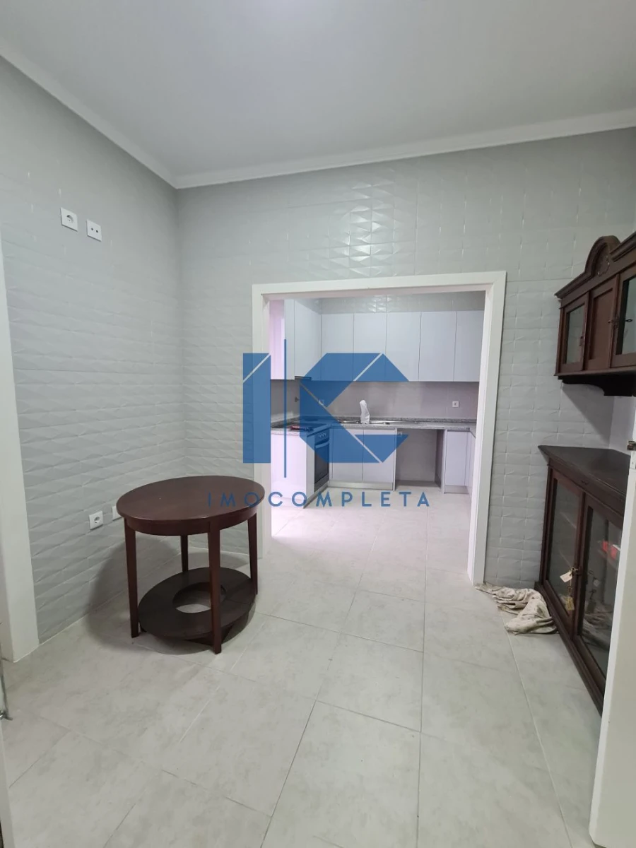 Moradia T5 para Venda em Trofa, Segadães e Lamas do Vouga Foto 12