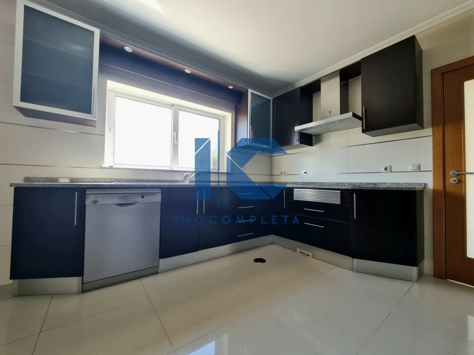 Moradia T4 para Venda em Águeda e Borralha Foto 5