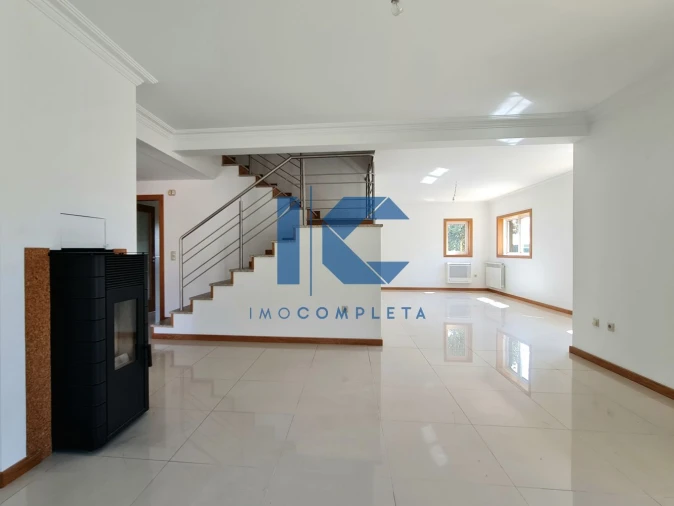 Moradia T4 para Venda em Águeda e Borralha Foto 3