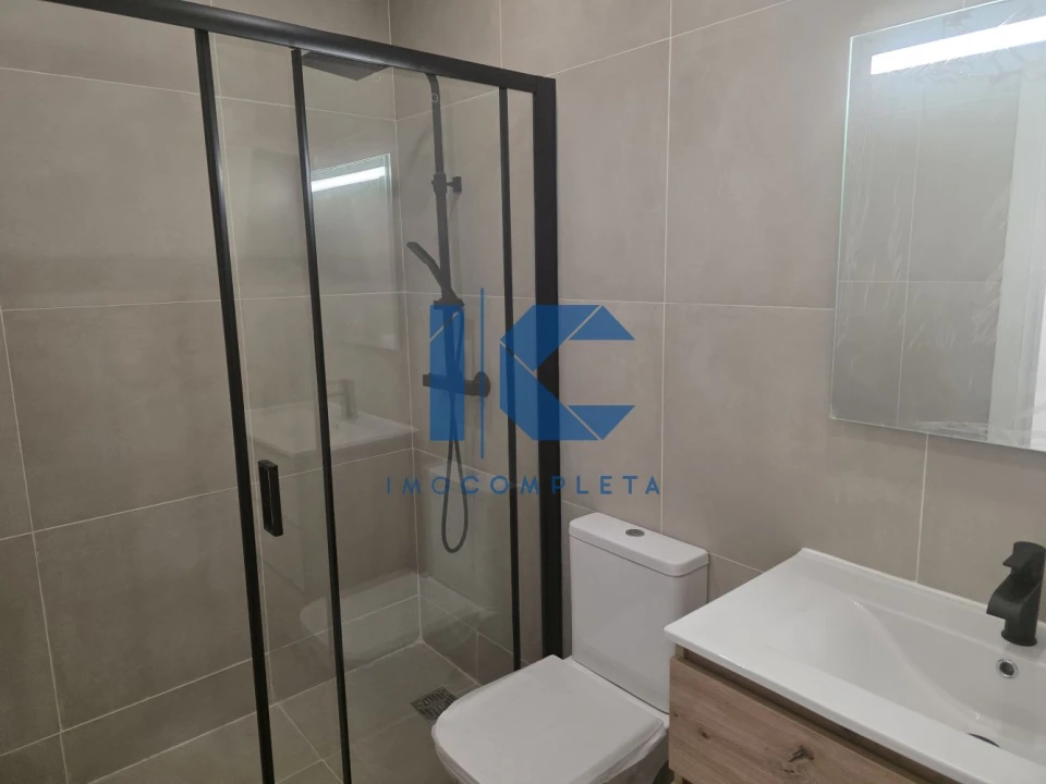 Apartamento T0 para Venda em Águeda e Borralha Foto 3