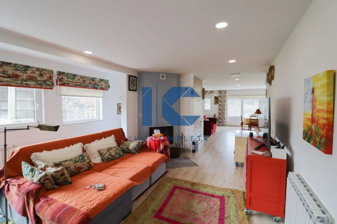 Moradia T3 para Venda em Préstimo e Macieira de Alcoba Foto 14