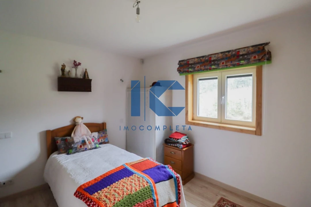 Moradia T3 para Venda em Préstimo e Macieira de Alcoba Foto 19