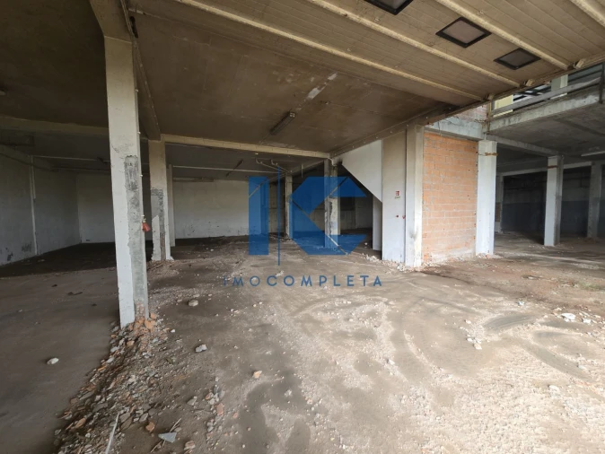 Loja para Arrendamento em Gafanha da Encarnação Foto 5