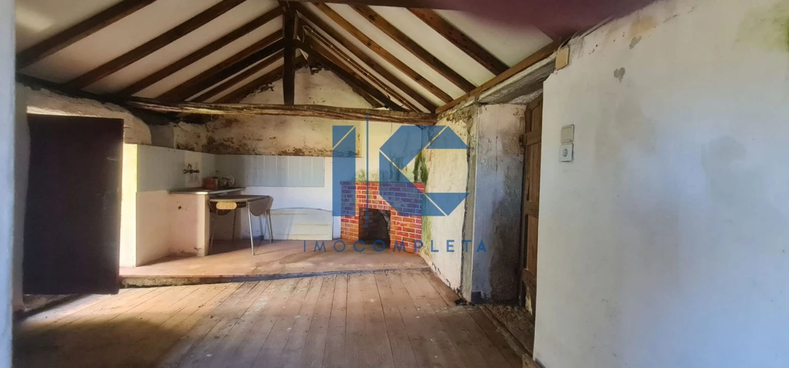 Moradia T2 para Venda em Junqueira Foto 7