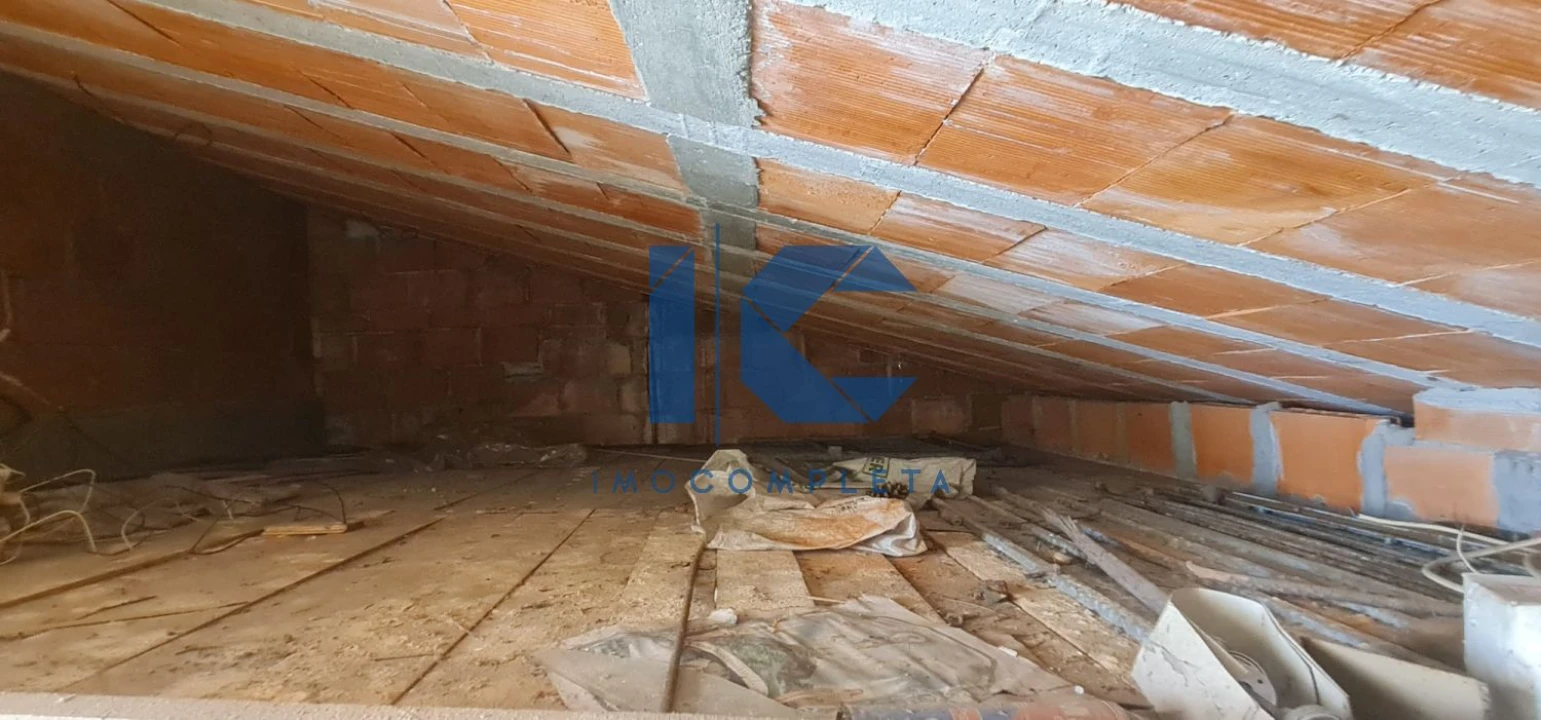 Moradia T2 para Venda em Junqueira Foto 15