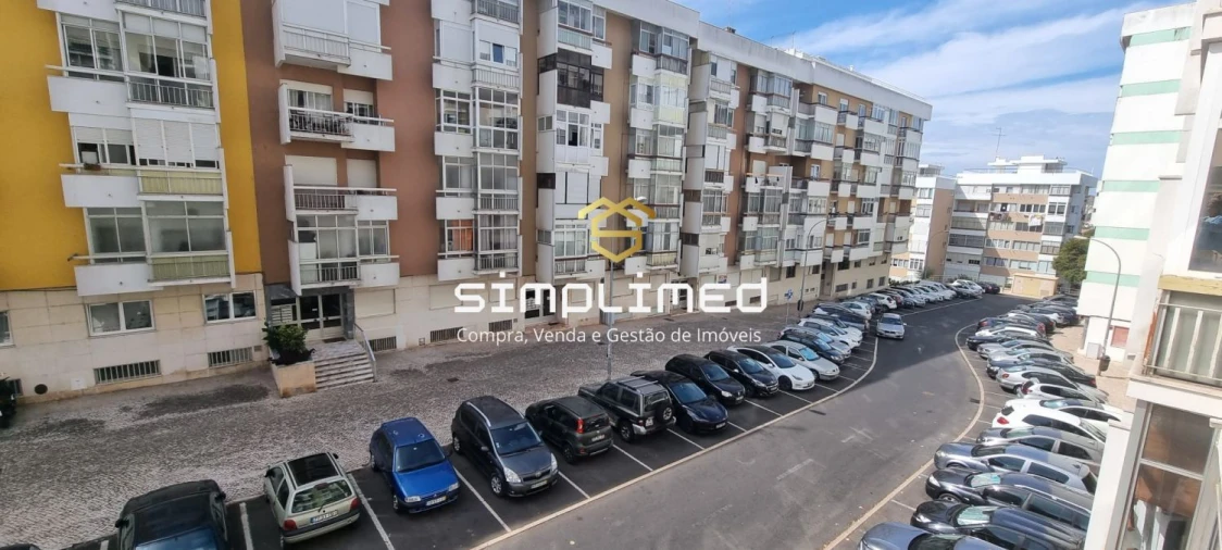 Apartamento T2 para Venda em Oeiras e São Julião da Barra, Paço de Arcos e Caxias Foto 18