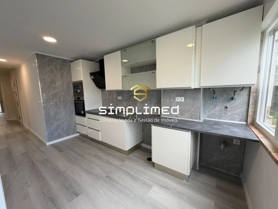 Apartamento T2 para Venda em Oeiras e São Julião da Barra, Paço de Arcos e Caxias Foto 3