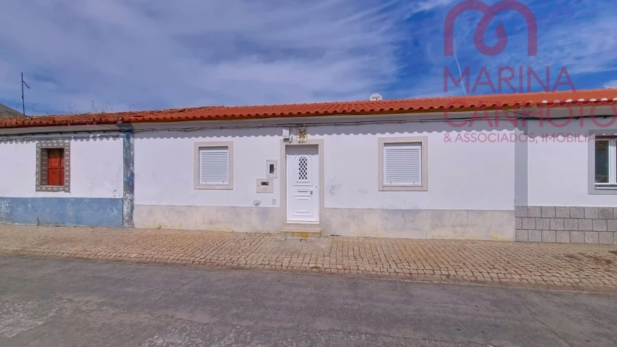 Moradia T3 para Venda em Cano Foto 2