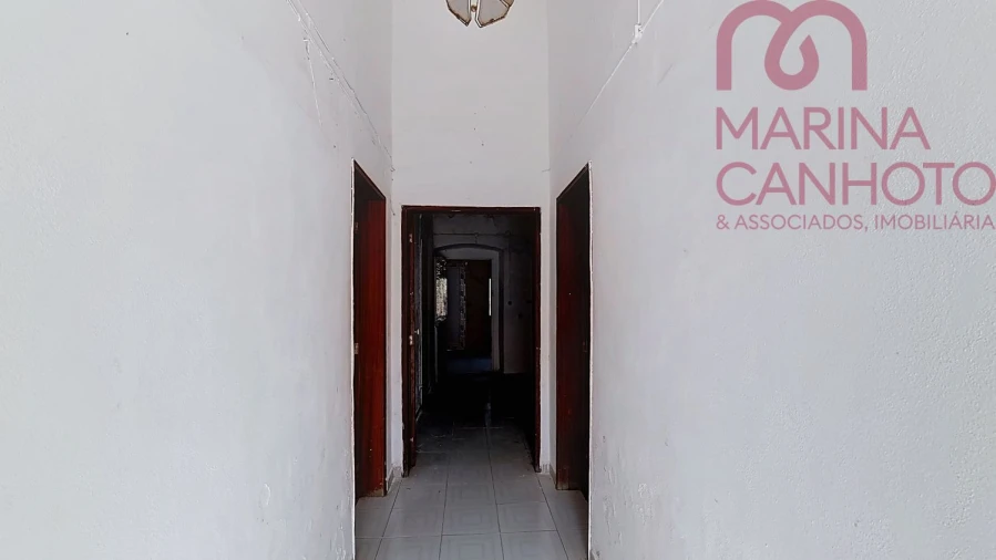 Moradia T3 para Venda em Cano Foto 3