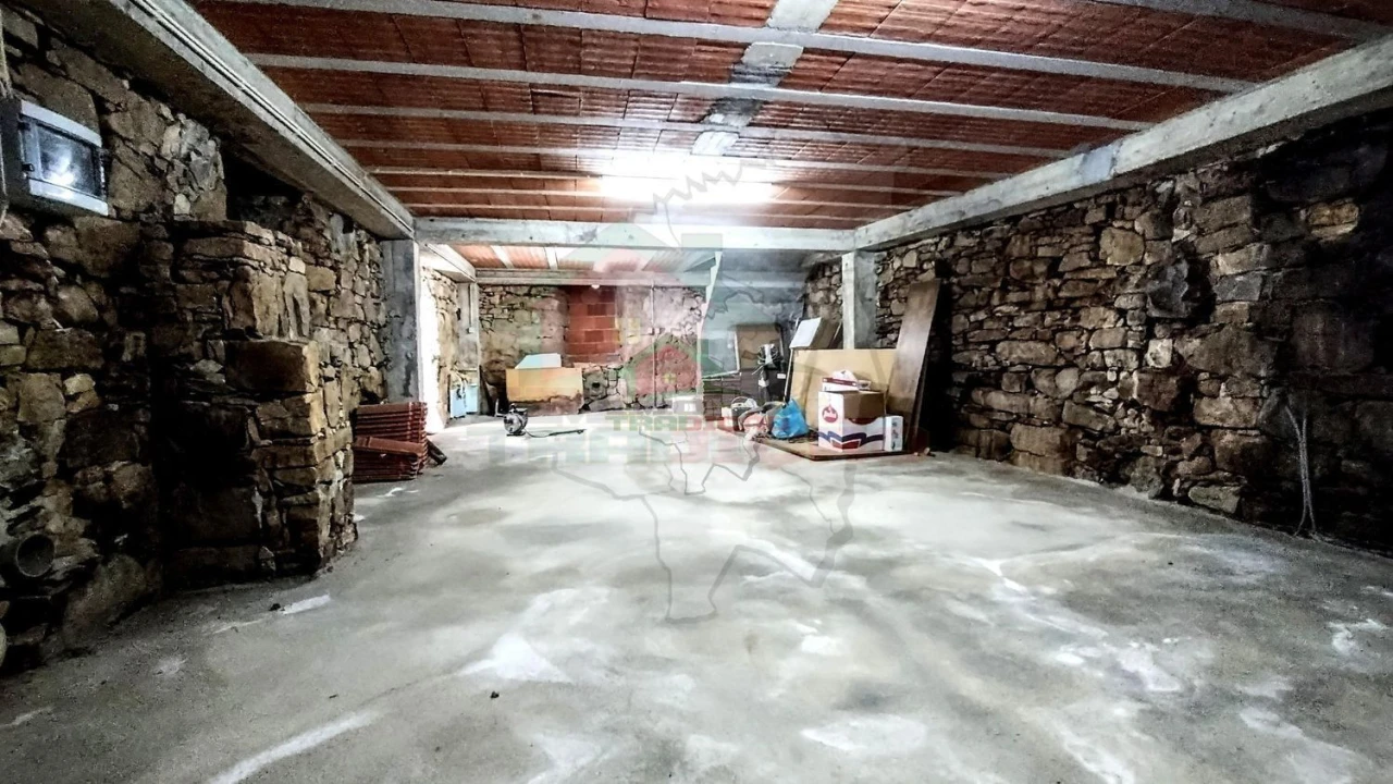 Moradia T3 para Venda em Vila de Rei Foto 30