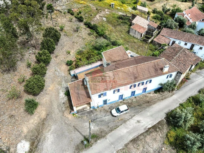 Moradia T3 para Venda em Vila de Rei Foto 36