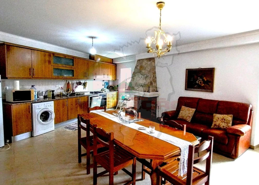 Moradia T3 para Venda em Vila de Rei Foto 12