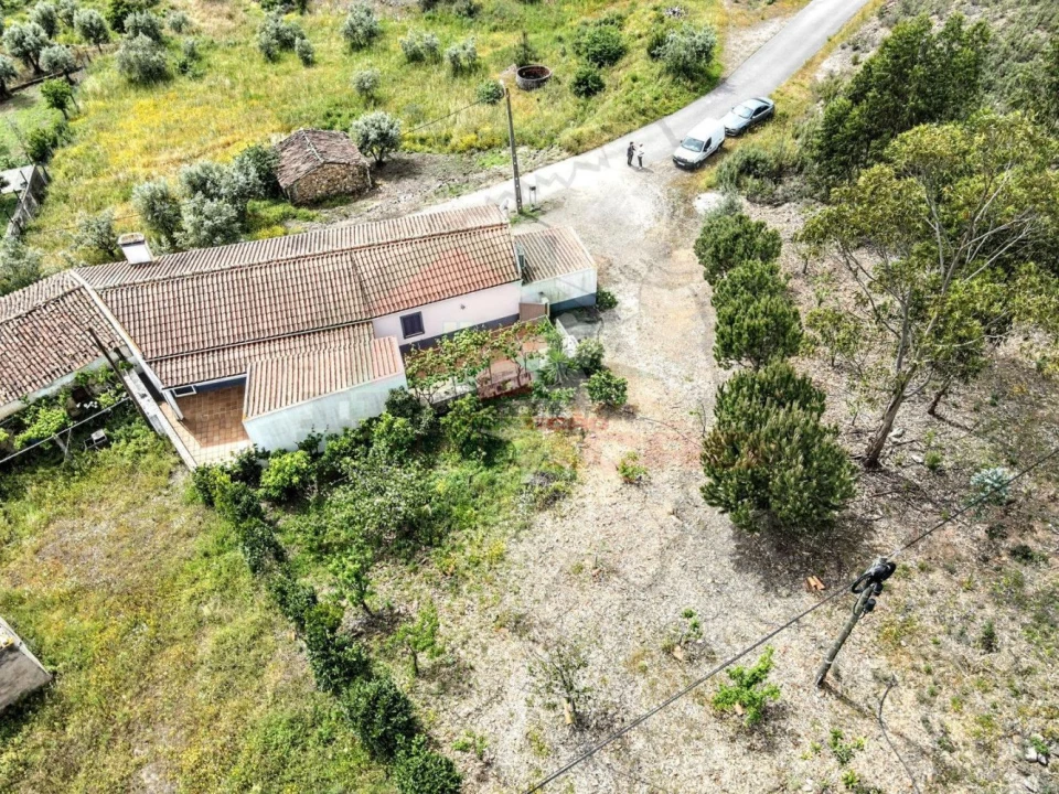 Moradia T3 para Venda em Vila de Rei Foto 37