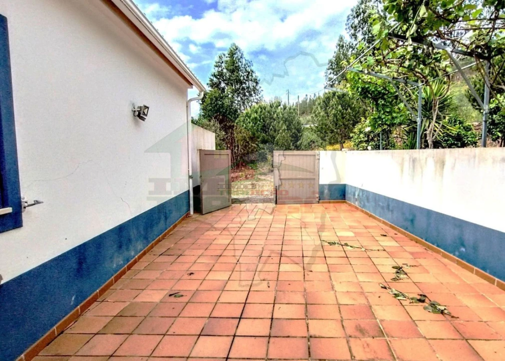 Moradia T3 para Venda em Vila de Rei Foto 9