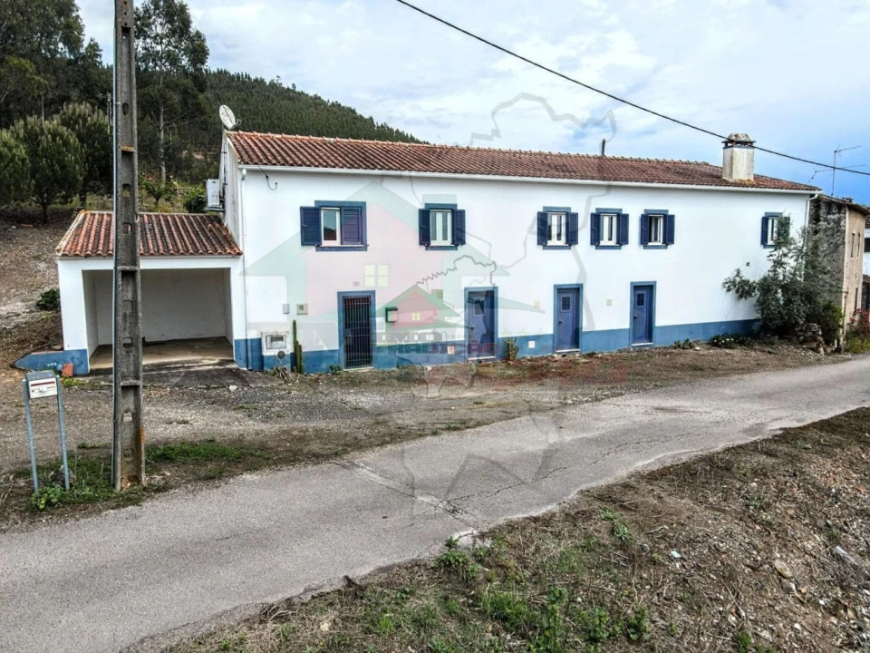 Moradia T3 para Venda em Vila de Rei Foto 2