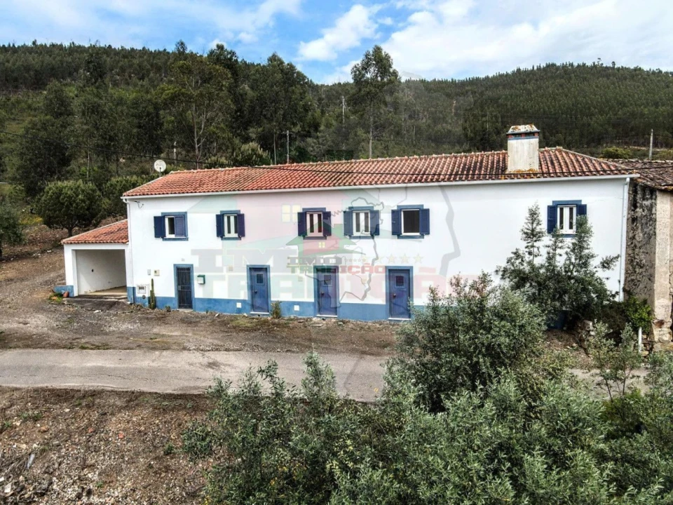 Moradia T3 para Venda em Vila de Rei Foto 3