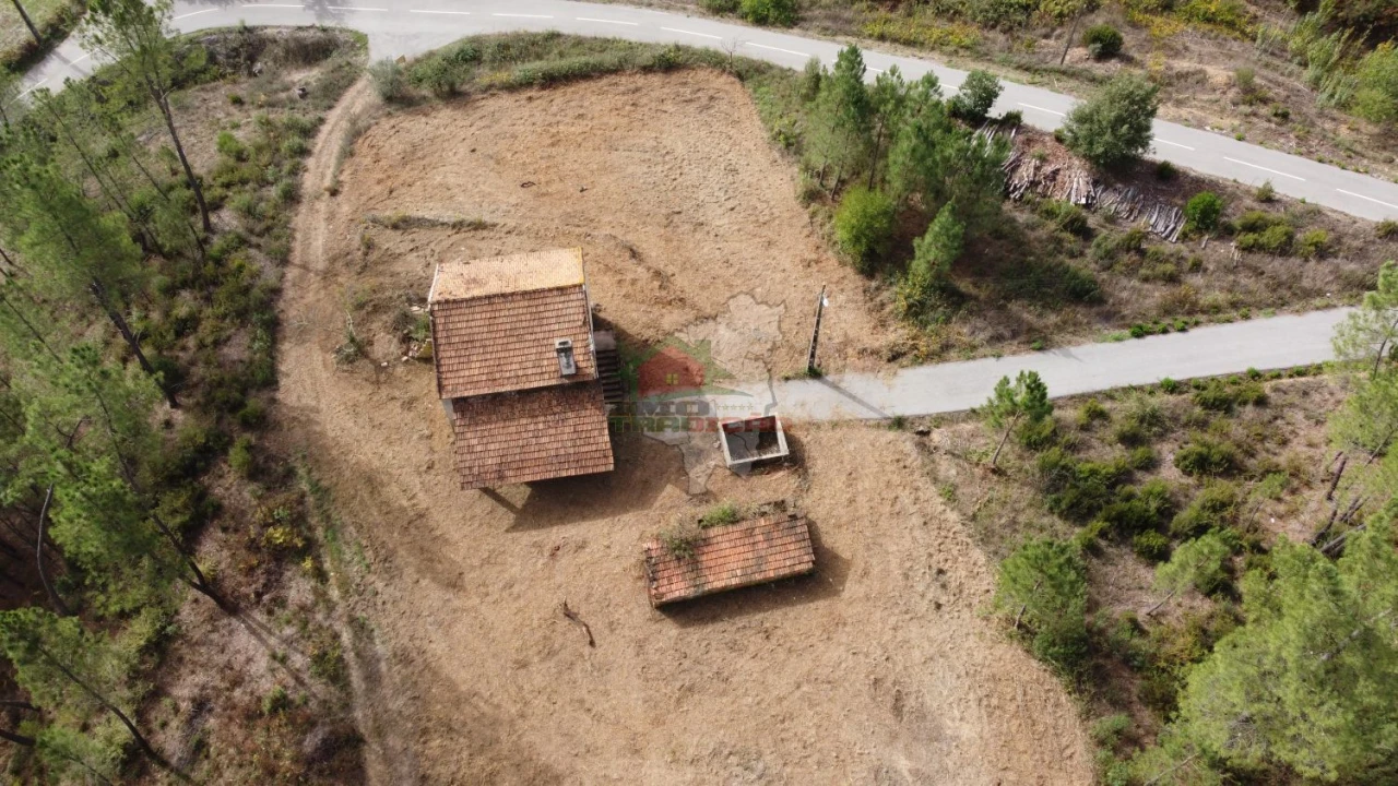 Moradia T3 para Venda em Cernache do Bonjardim, Nesperal e Palhais Foto 43