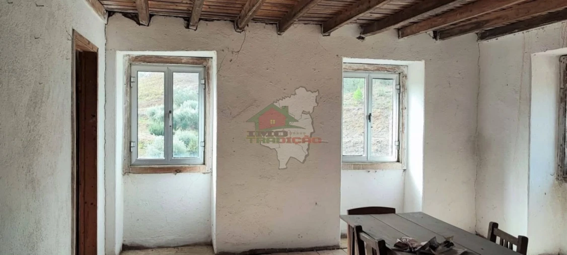 Moradia T3 para Venda em Cernache do Bonjardim, Nesperal e Palhais Foto 12