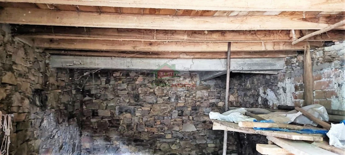 Moradia T3 para Venda em Cernache do Bonjardim, Nesperal e Palhais Foto 8